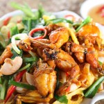 Món ngon ếch xào măng