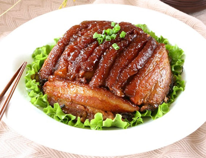 Ngẫu hứng Về Lạng Sơn đừng quên ăn lợn quay, khâu nhục