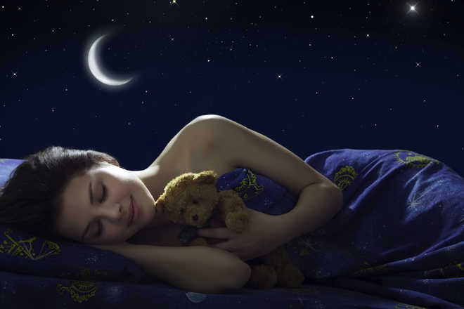 Nằm ngủ mơ hay phết